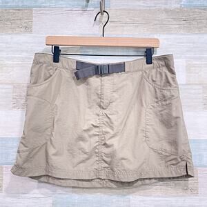 COLUMBIA Belted Activewear Skirt Khaki Supplex Nylon Zip Pocket Hiking Womens 12